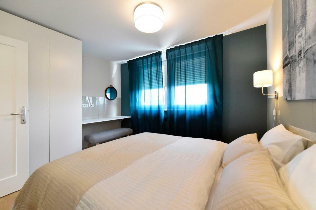 Hella 2 Apartment Загреб Екстериор снимка