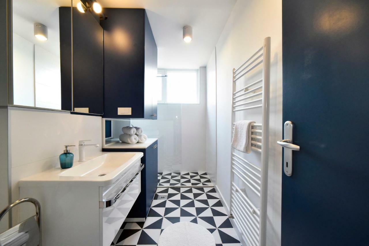 Hella 2 Apartment Загреб Екстериор снимка